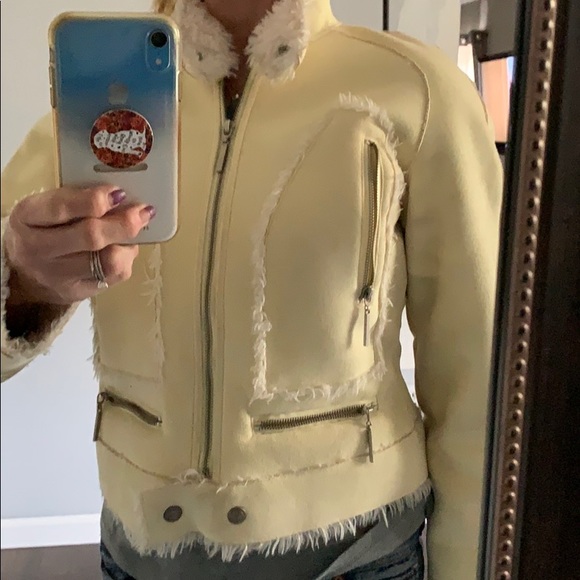 Bebe yellow suede jacket - Picture 2 of 8